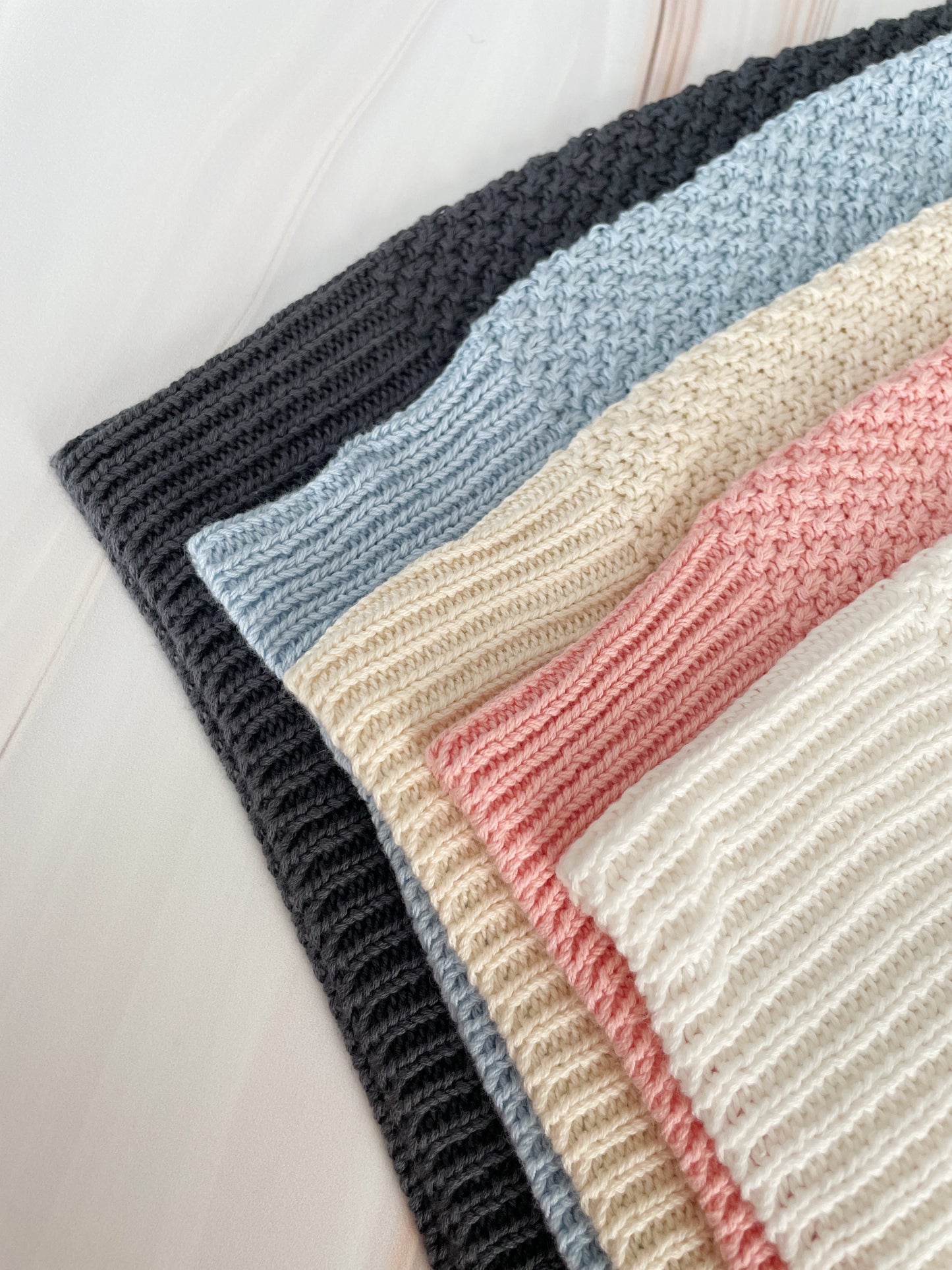 Frazada tejida ligera