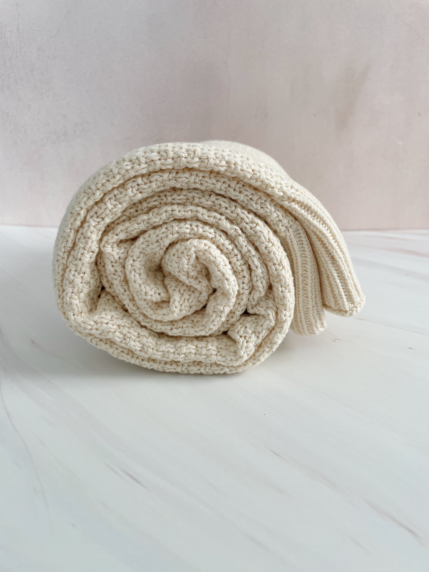 Frazada tejida ligera