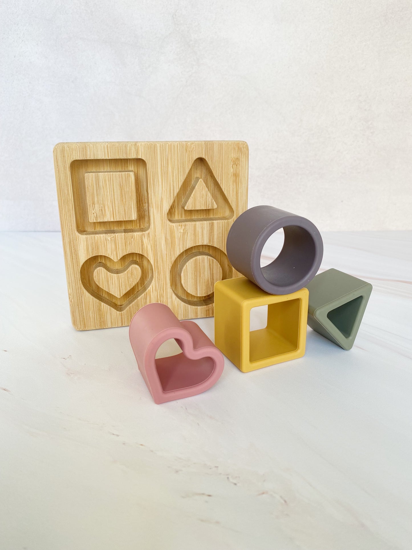 Tablero Matching Figures Arcoiris