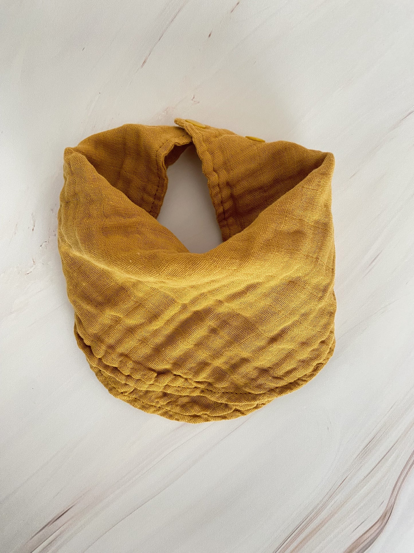 Babero de muselina colores lisos